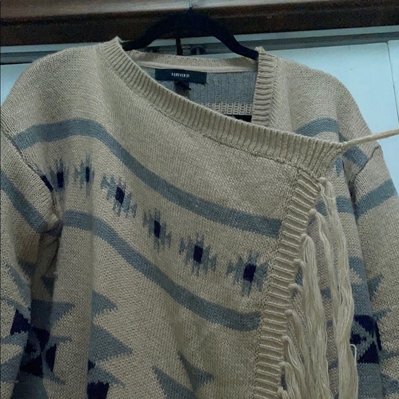 Forever 21 Tan and Black Geometric Cardigan Sweater - Picture 4 of 7